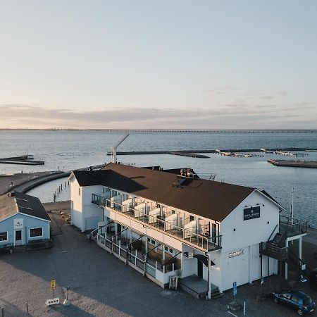 Hotell Hamnen Färjestaden Екстериор снимка