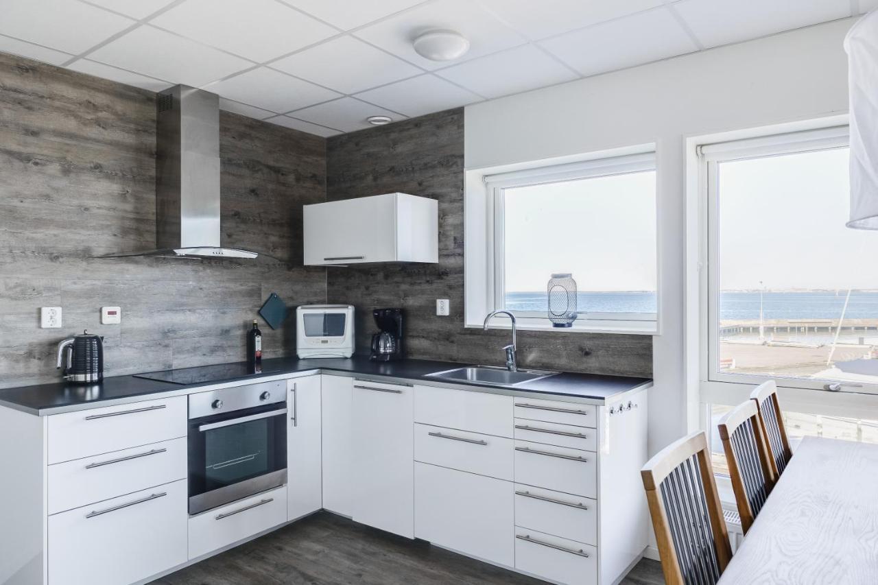 Hotell Hamnen Färjestaden Екстериор снимка