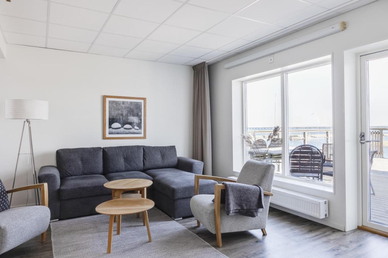 Hotell Hamnen Färjestaden Екстериор снимка