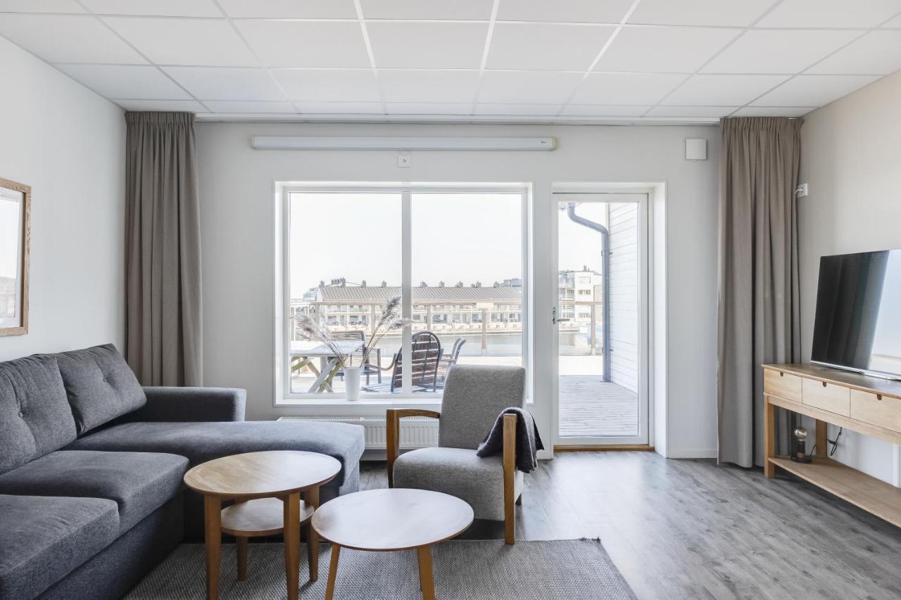 Hotell Hamnen Färjestaden Екстериор снимка