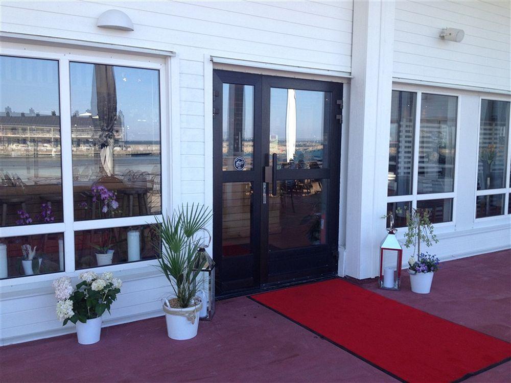 Hotell Hamnen Färjestaden Екстериор снимка