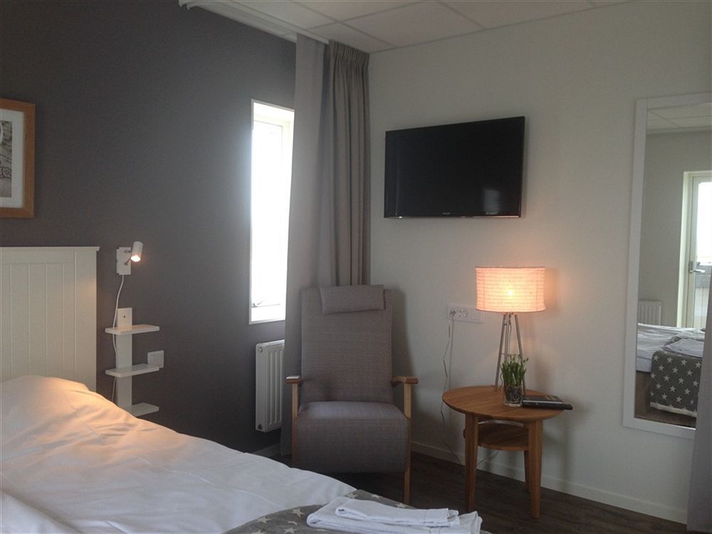 Hotell Hamnen Färjestaden Екстериор снимка